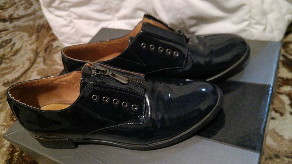 Продажа модельной женской обуви Б\у.