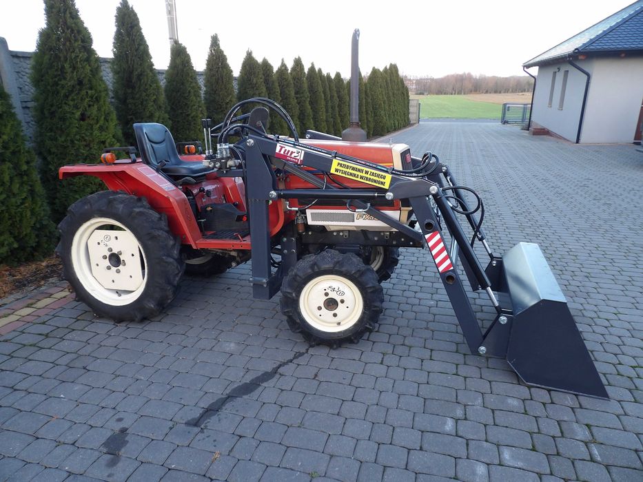 Yanmar FX 16  16 KM 4x4 mini traktor ciągnik ogrodniczy Tur