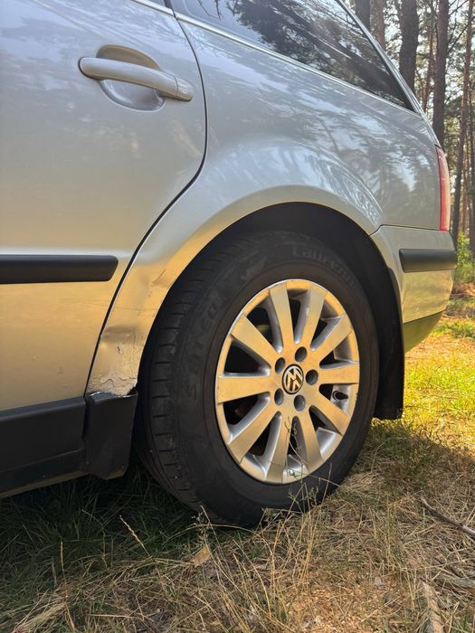 Volkswagen Passat 2002 VIN WVWZZZ3BZ3E159187 фото оголошення 4 з 8