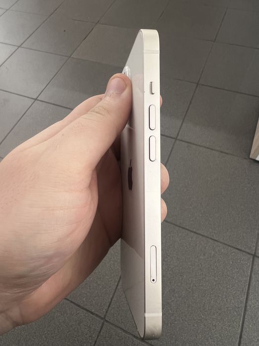 iPhone 13 256GB White