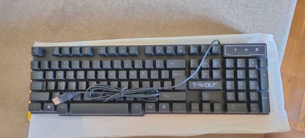 Нова ігрова клавіатура