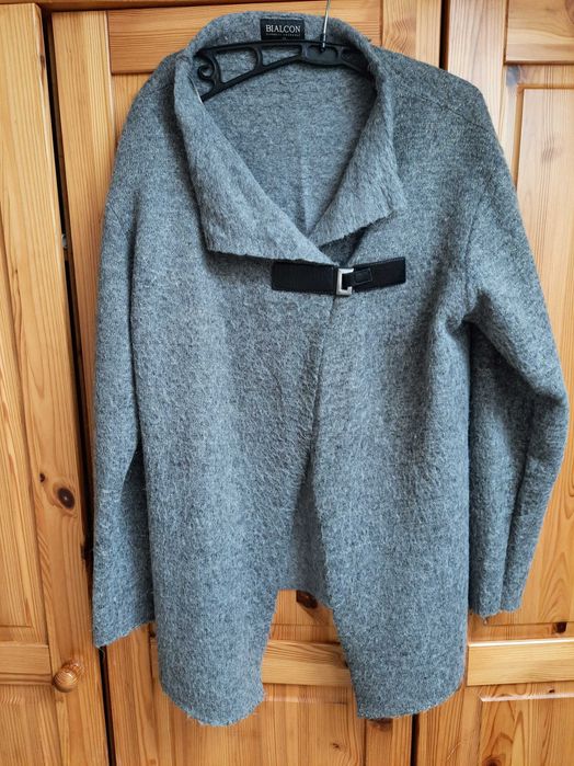 Sweter damski Bialcon - rozm. 38