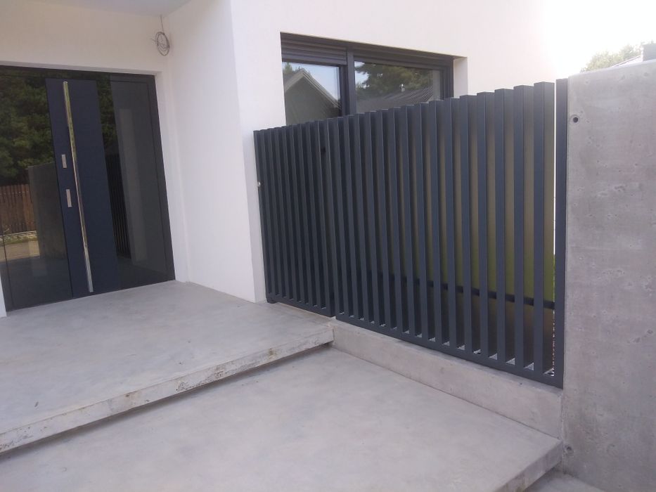 Brama wjazdowa, płot, ogrodzenie, płot grzebieniowy, płot panelowy