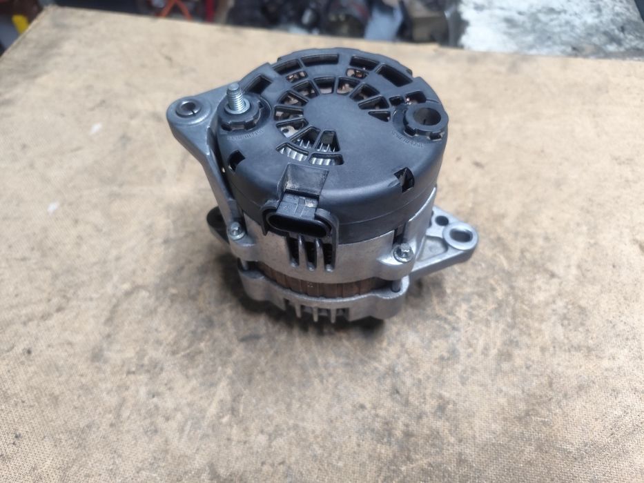 Генератор Шевроле Авео 1.5,1.6,Лачетті Оригінал 85А. Відкапіталений!