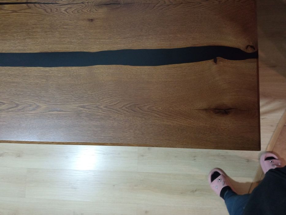 Обеденный стол в стиле лофт