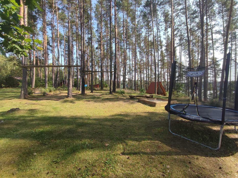 Domek nad jeziorem, Kaszuby, linia brzegowa, kominek, Zagroda Szarlota