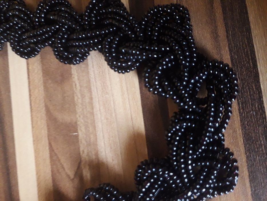 Продам украшения из бисера