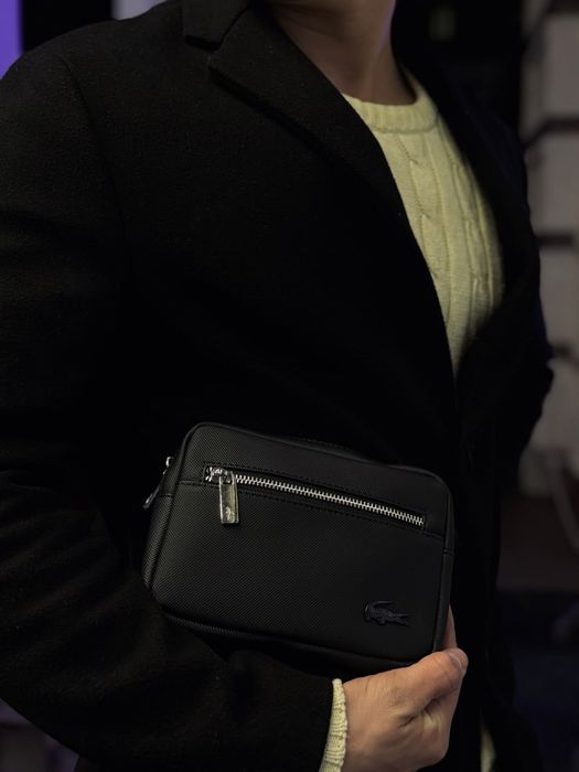 Брендова чоловіча сумка Lacoste
black