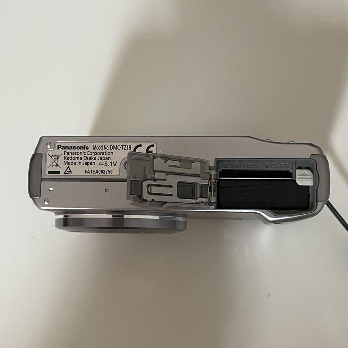 Panasonic Lumix TZ-18 Obiektyw LEICA CCD 14.1 Mpix