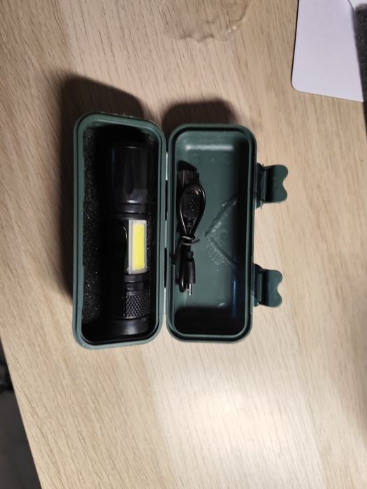 Lanterna tatica usb