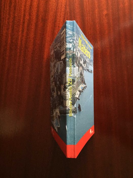 CTT - Livro 25 Postais da Madeira