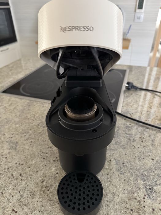 Maquina cafe nespresso Vertuo