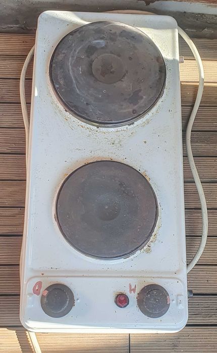 Kuchenka elektryczna dwupalnikowa wolnostojąca Amica