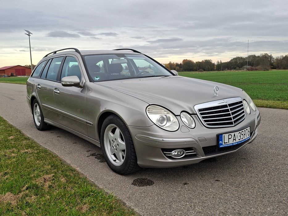 Mercedes w211 3.0 v6 Avantgarde Business Edition Airmatic Isofix Hak