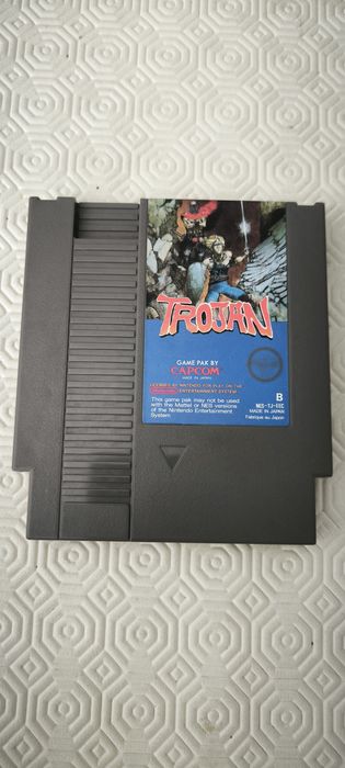 Jogo NES Nintendo - Trojan (Cartucho)