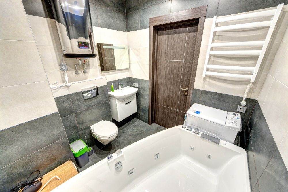 Посуточно в новом доме 2ком-я на ул. Драгомирова, 2а