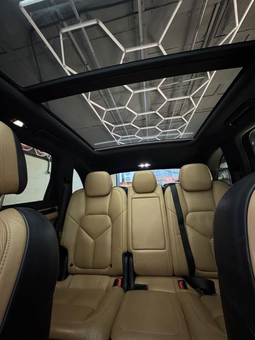 Porshe Cayen 2017 год