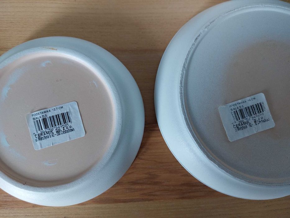 Podstawki pod donice ceramiczne białe zestaw 35 sztuk