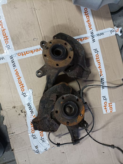 Zwrotnica piasta L/P strona przód scudo expert Jumpy 2 l HDi 2007/2016