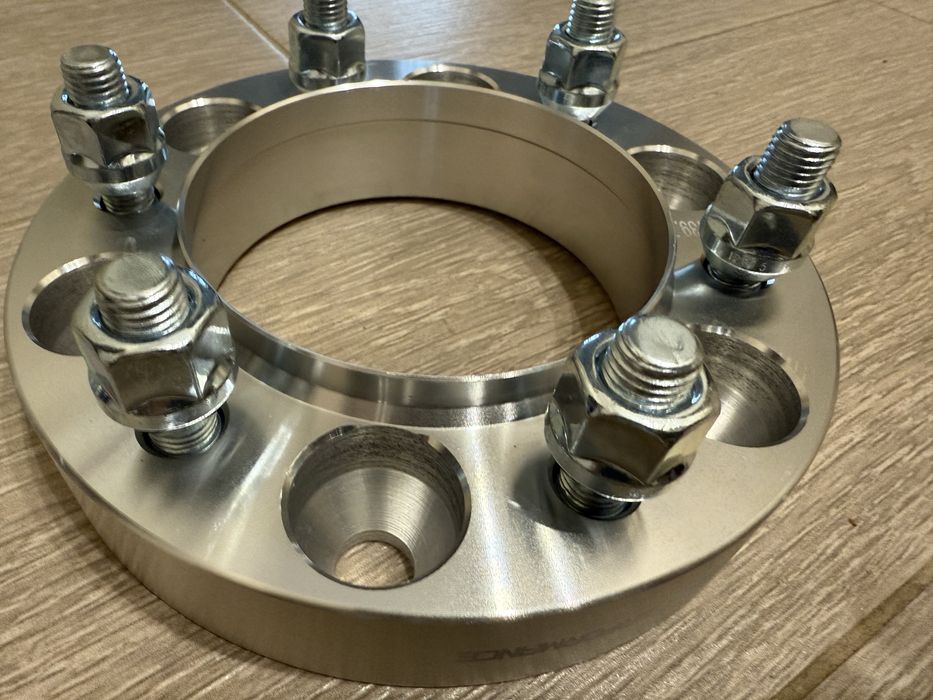 Проставки колісні адаптери розширювачі колії toyota lexus l200 fj