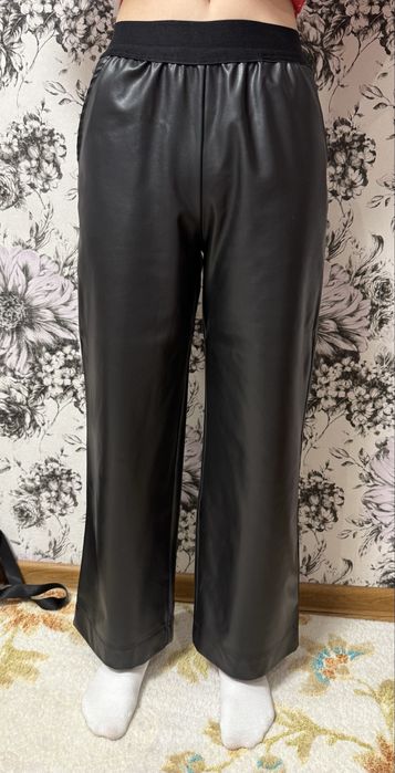 Штани з еко шкіри