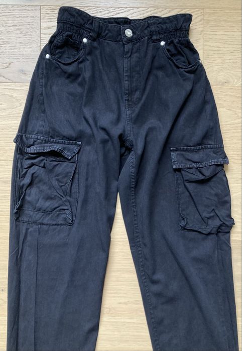 Spodnie bojówki jeansowe proste nogawki czarne Bershka r. 38