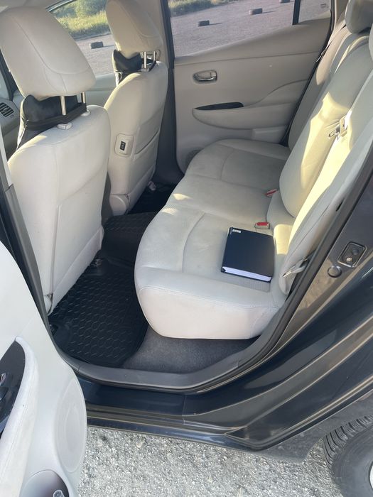 Продам Nisan Leaf 2013 р 90 км