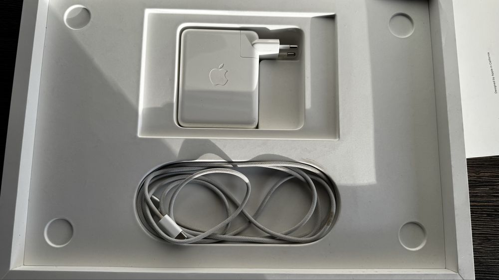 Macbook Pro 16 cali M1 Pro