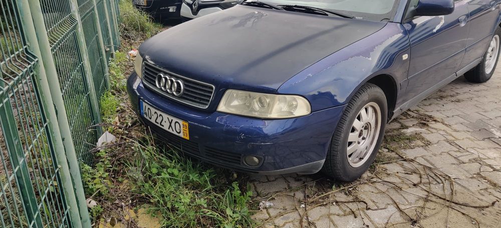 Hyundai Matrix diesel e Audi A4 1.900 tdi