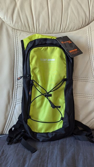 Велосипедный рюкзак. Новый. Очень легкий