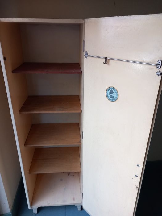 Regalik szafka z  półkami 171 x 52 x 49 cm