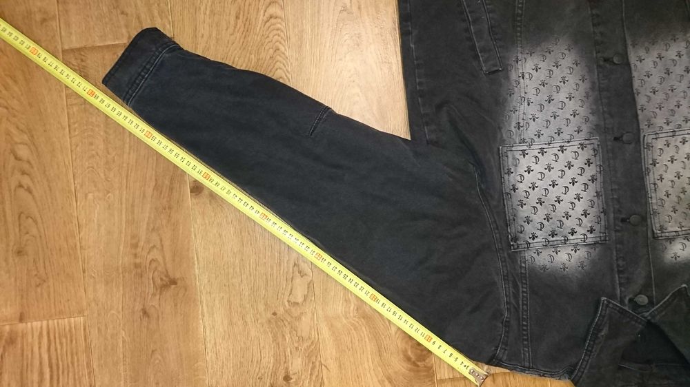 Нова куртка Джинсова з магазину NewYorker Утеплена  Якість100% Знижка