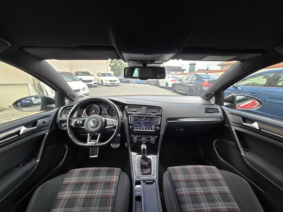 VOLKSWAGEN GOLF 7 GTI 2.0TSI 220CV DSG "FULL EXTRAS"