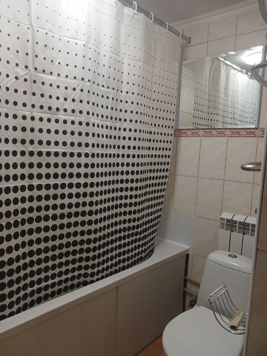 Сдаётся ДОМ в общем дворе