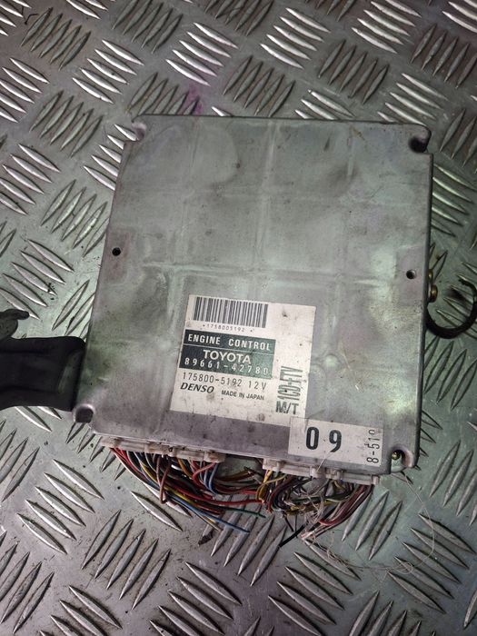 toyota rav 4 (xa20) 2005 1758005192 sterownik silnika