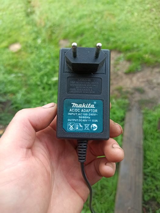 Акумуляторна пилка БУ 2000грн