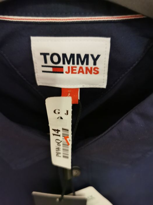 Tommy Jeans Slim Fit - L