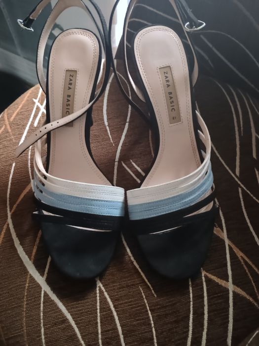 Sprzedam piękne sandały