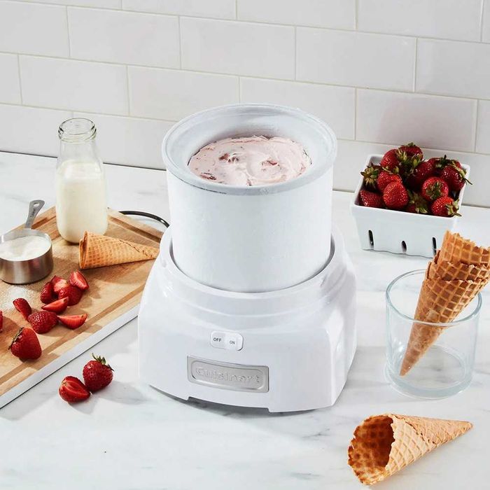 Морозивниця COUSINART Cool Scoops ICE21E