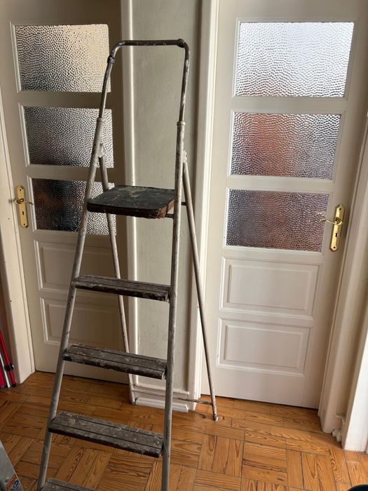 Ladder in good condition64285000698627122