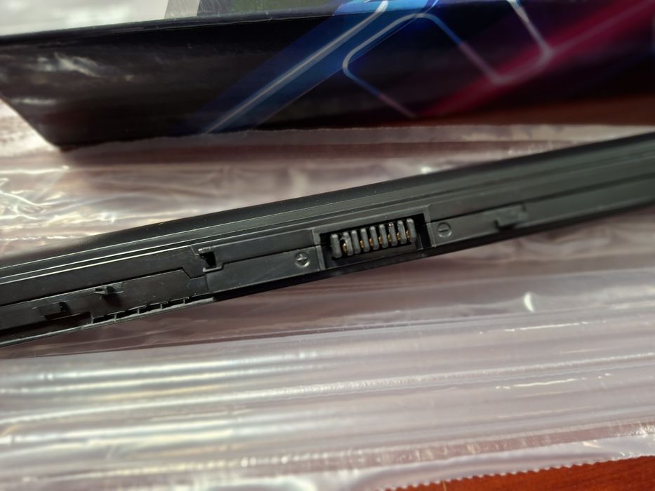 BLESYS Bateria do laptopa HP 15-ay100 14.4V 2200mAh 32Wh