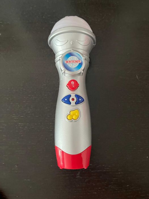 Mikrofon z funkcją nagrywania