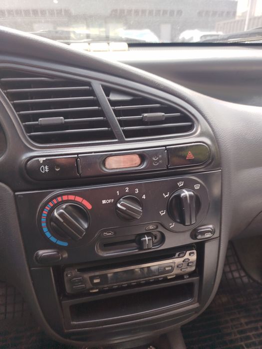 Продається автомобіль Daewoo Lanos 2006
