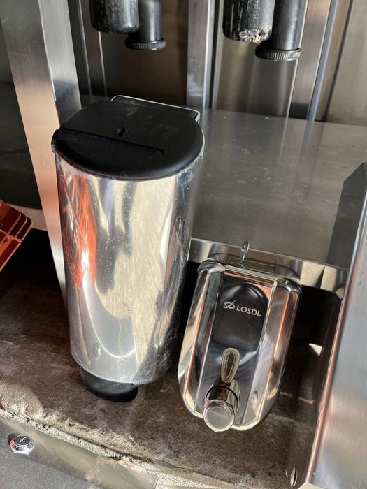 Dispensadores de sabonete em inox