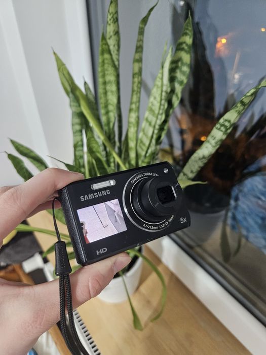 Samsung DV90 | Aparat kompaktowy | Z ładowarką | Stan dobry