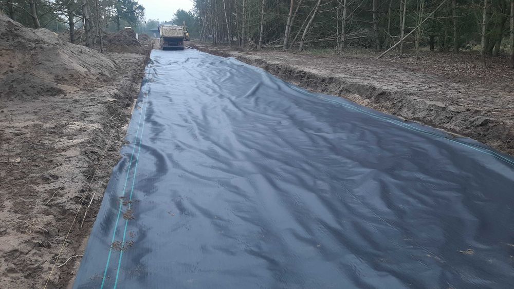 drogi, dojazdy, koparko-ładowarka , Bezrzecze , wykopy, przyłącza