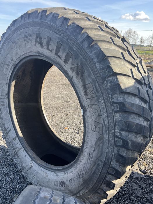 Opona używana 600/65 R38