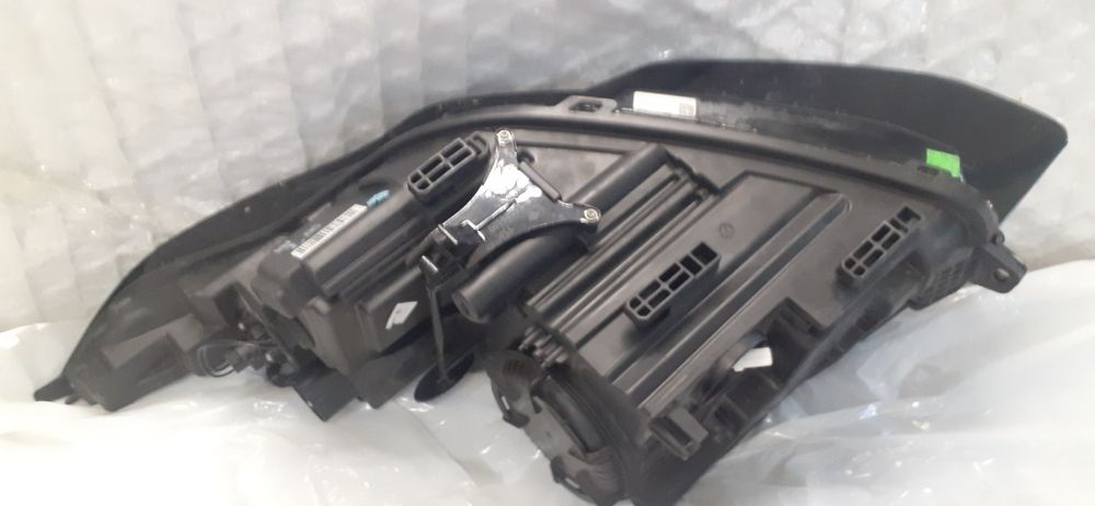 Farol Range Rover Evoque 2017