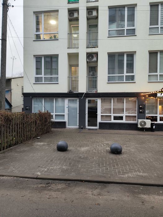 Продам 1 кімн. квартиру вул. С. Колоса буд 3  м. Васильківська  Ашан