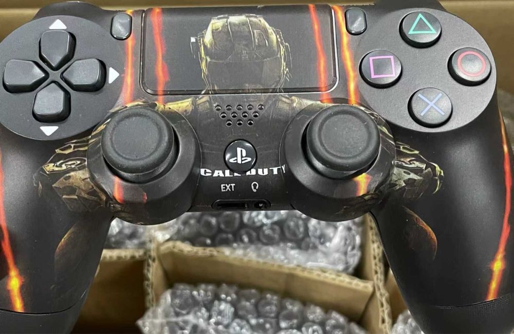 Comandos PS4 Novos e em caixa!